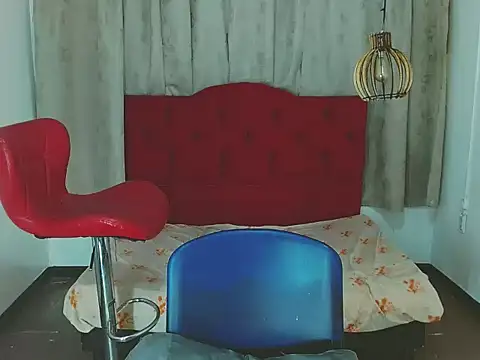 luisa  torres online show from September 20, 2025, 3:29 am