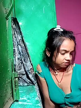 HotPiya439 online show from October 17, 2025, 11:51 pm