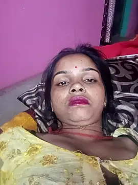 HotPiya439 online show from October 19, 2025, 4:29 pm