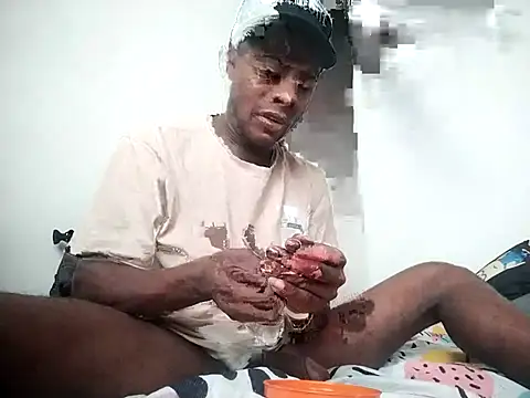 Snapshot of _yefez chatting on October 1, 2025, 8:37 pm yefez online show from October 1, 2025, 8:37 pm