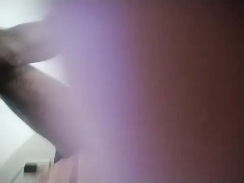 Snapshot of _yefez chatting on October 12, 2025, 8:02 am yefez online show from October 12, 2025, 8:02 am