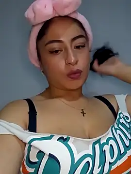 Snapshot of Valejensen0716 chatting on October 24, 2025, 8:44 am Valejensen0716 online show from October 24, 2025, 8:44 am