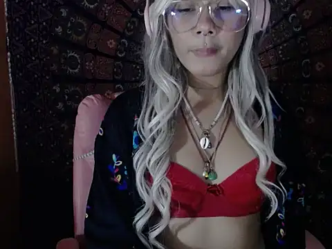 Delliriummm online show from March 15, 2026, 6:30 am