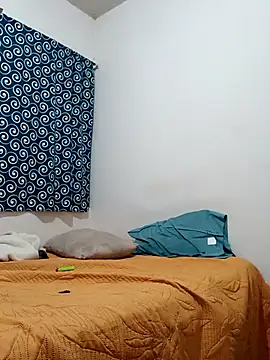 Jovenlechoso2044 online show from October 19, 2025, 9:54 am