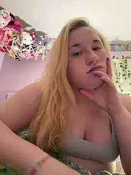 Snapshot of imawhorenslut19 chatting on April 15, 2026, 5:03 am imawhorenslut19 online show from April 15, 2026, 5:03 am