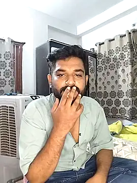 avi007p online show from June 12, 2026, 6:29 pm