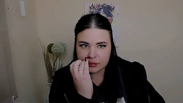 Snapshot of _Trisha_li chatting on September 30, 2025, 11:37 am  Trisha li online show from September 30, 2025, 11:37 am