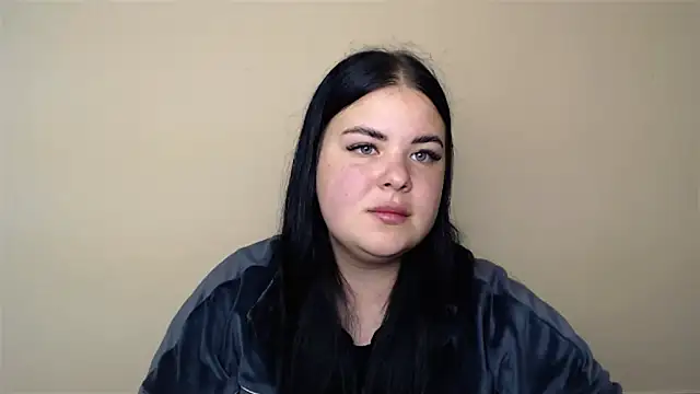 Snapshot of _Trisha_li chatting on October 1, 2025, 12:33 pm  Trisha li online show from October 1, 2025, 12:33 pm