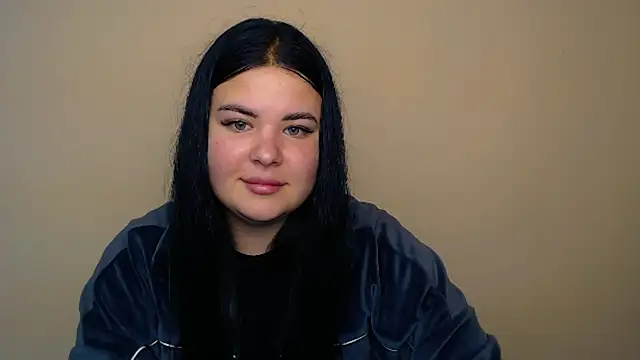 Snapshot of _Trisha_li chatting on October 14, 2025, 10:16 am  Trisha li online show from October 14, 2025, 10:16 am