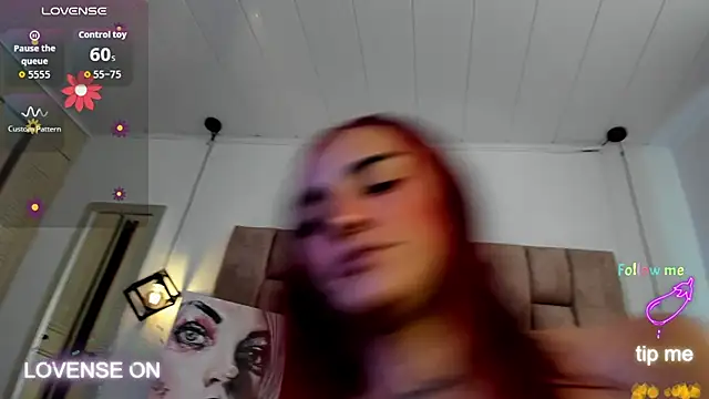 Snapshot of RavynRouge chatting on October 25, 2025, 3:07 pm RavynRouge online show from October 25, 2025, 3:07 pm