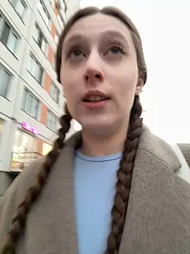 Snapshot of FroggyAnna chatting on October 12, 2025, 2:38 pm FroggyAnna online show from October 12, 2025, 2:38 pm