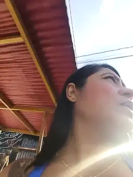 julieta evanns1 online show from October 4, 2025, 12:03 pm