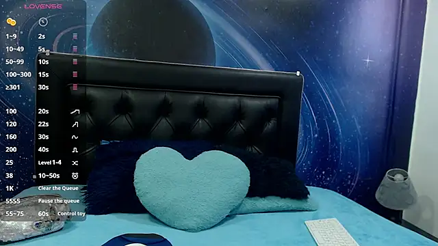 tiinaa jouns online show from September 22, 2025, 12:29 pm