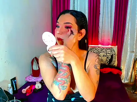 Fujiko2020 online show from November 12, 2025, 2:50 pm