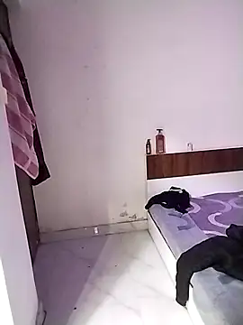 Sexy vernilla online show from December 4, 2025, 1:26 am