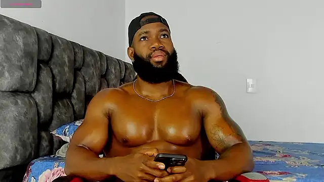 Snapshot of james_musclebbc chatting on September 10, 2025, 12:38 pm james musclebbc online show from September 10, 2025, 12:38 pm