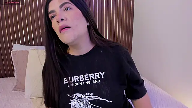 Roxie-NS online show from November 21, 2025, 12:04 pm