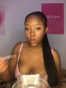 Sprinkle Q online show from October 24, 2025, 10:28 pm