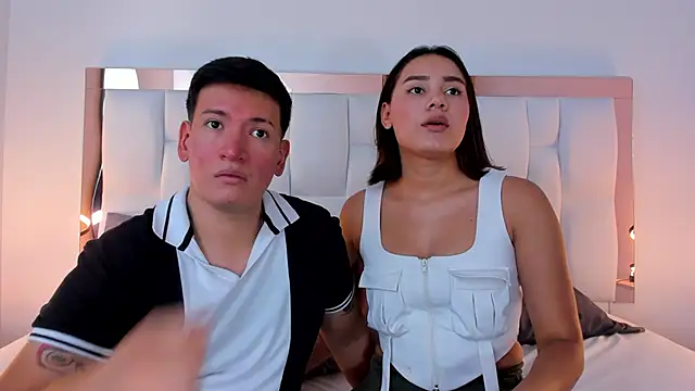 Snapshot of ZoeandEthan chatting on October 4, 2025, 6:39 pm ZoeandEthan online show from October 4, 2025, 6:39 pm