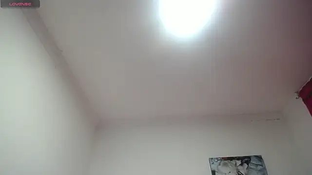 PamelaMartini online show from December 17, 2025, 9:48 am