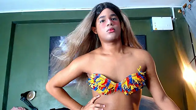 Snapshot of galactica_ chatting on October 9, 2025, 11:41 am galactica  online show from October 9, 2025, 11:41 am