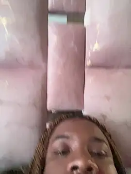 LicyEvans1 online show from March 10, 2026, 9:53 pm