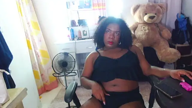 Snapshot of LicyEvans1 chatting on April 23, 2026, 5:30 am LicyEvans1 online show from April 23, 2026, 5:30 am