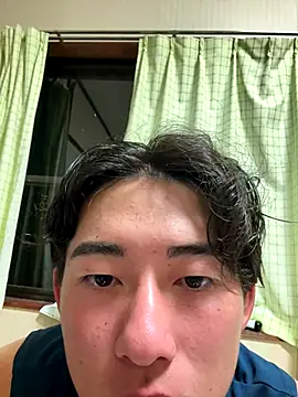 Snapshot of shoma2003 chatting on September 19, 2025, 1:34 pm shoma2003 online show from September 19, 2025, 1:34 pm