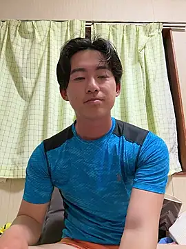 shoma2003 online show from May 18, 2026, 11:49 am