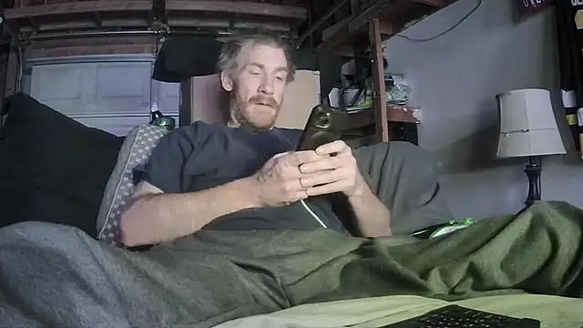 Tiggitytomociti online show from January 18, 2026, 7:12 am