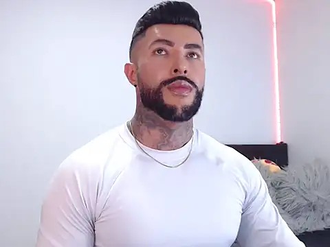 Snapshot of andrea_de_lucaa chatting on September 13, 2025, 4:45 am andrea de lucaa online show from September 13, 2025, 4:45 am