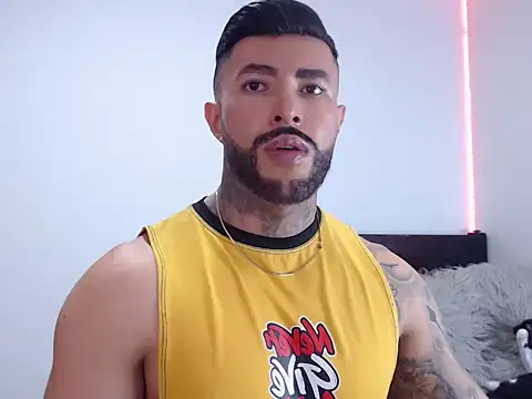 Snapshot of andrea_de_lucaa chatting on September 30, 2025, 2:38 am andrea de lucaa online show from September 30, 2025, 2:38 am