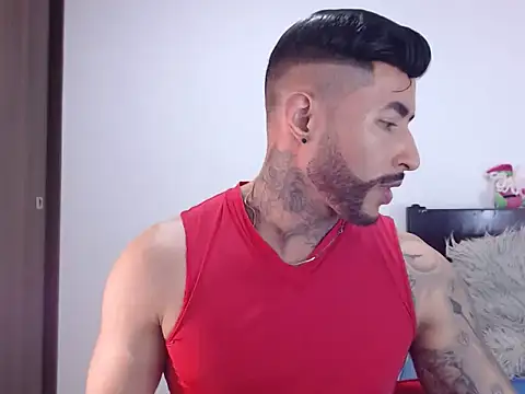 andrea de lucaa online show from November 30, 2025, 3:32 am