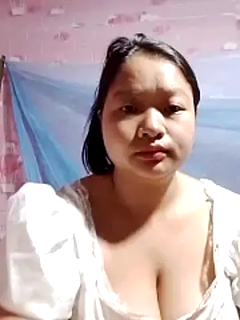 girl-babi online show from June 21, 2026, 3:09 am
