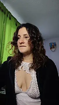 lindasyt online show from October 9, 2025, 6:06 pm