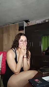 Snapshot of lindasyt chatting on March 16, 2026, 4:07 am lindasyt online show from March 16, 2026, 4:07 am