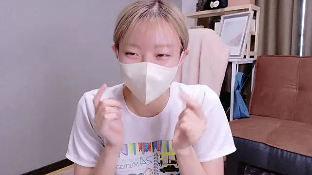 Snapshot of Nana__ch chatting on September 22, 2025, 5:09 am Nana  ch online show from September 22, 2025, 5:09 am