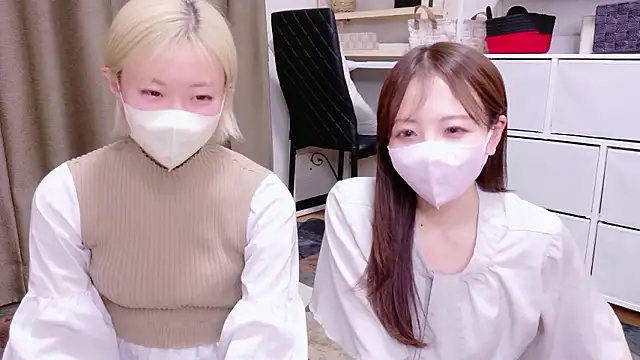 Snapshot of Nana__ch chatting on February 28, 2026, 3:13 pm Nana ch online show from February 28, 2026, 3:13 pm