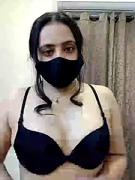 sexy aaliya hamidi online show from September 10, 2025, 7:30 am
