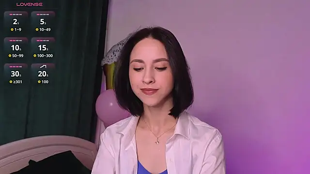 MiaSweetasHoney online show from October 20, 2025, 6:25 am