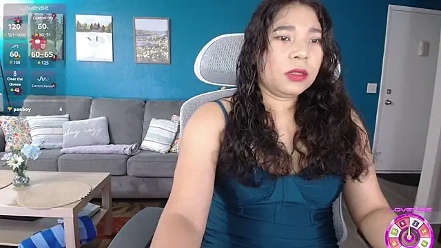 SHEILYN  online show from June 12, 2026, 4:33 am