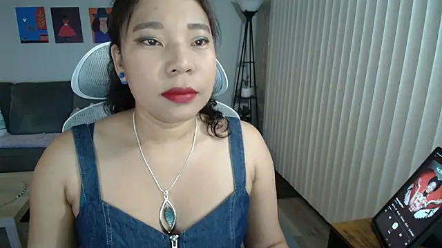 SHEILYN  online show from June 27, 2026, 4:50 am