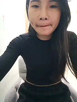 Snapshot of hello_mie chatting on January 9, 2026, 7:22 am hello mie online show from January 9, 2026, 7:22 am