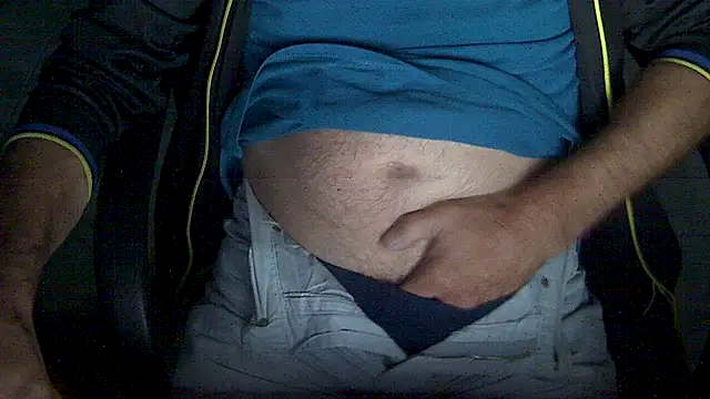 Snapshot of velikifant7 chatting on November 15, 2025, 5:16 am velikifant7 online show from November 15, 2025, 5:16 am