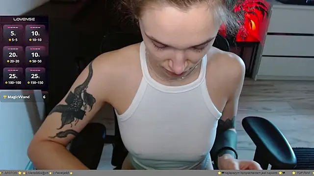   Leyla   online show from March 5, 2026, 12:01 pm