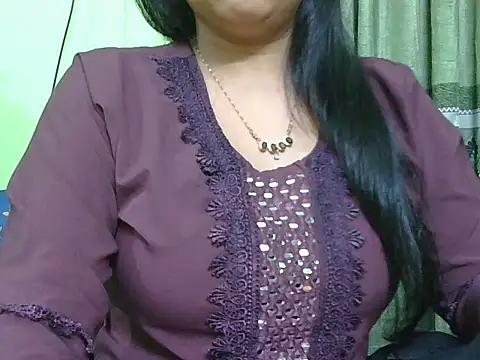 fairy queen07 online show from May 1, 2026, 7:18 pm