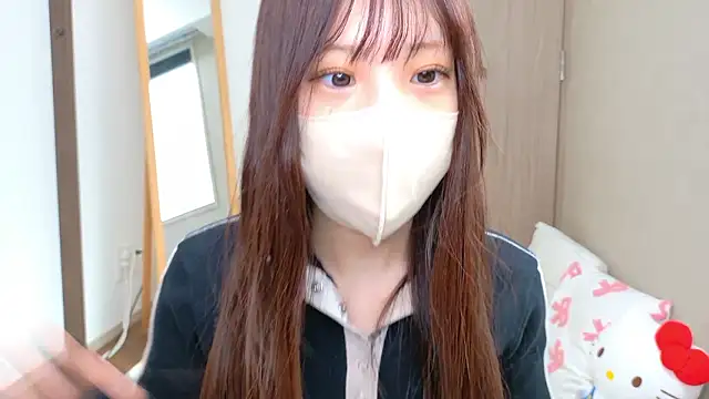 Snapshot of riri__nyan_o0 chatting on February 28, 2026, 5:08 am riri nyan o0 online show from February 28, 2026, 5:08 am