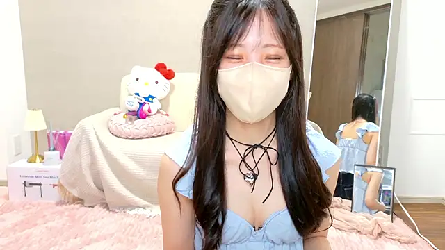 riri  nyan o0 online show from June 21, 2026, 11:46 am