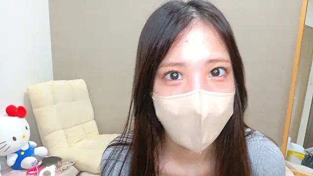 riri  nyan o0 online show from June 26, 2026, 10:41 am