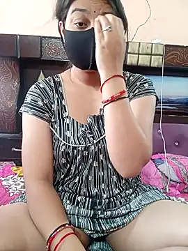 Snapshot of Priyanka_Pal chatting on March 17, 2026, 8:50 am Priyanka Pal online show from March 17, 2026, 8:50 am